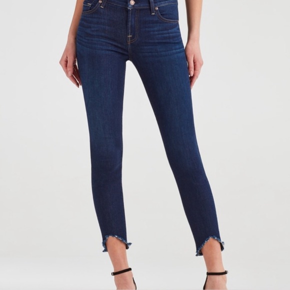 Like New! 7 FOR ALL MANKIND ankle skinny jeans - Picture 2 of 5
